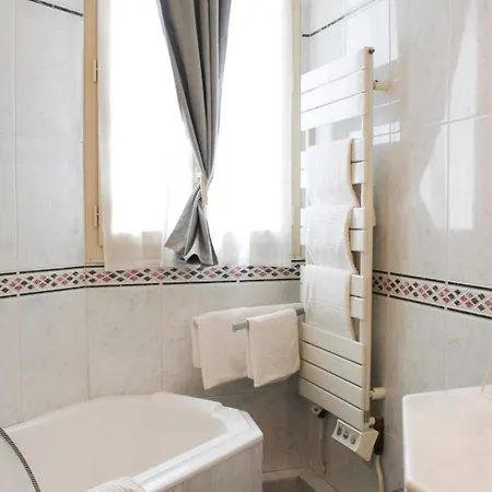 Appartamento Lovely Flat Close To Eiffel Tower