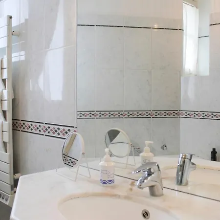 Lovely Flat Close To Eiffel Tower Appartamento Parigi