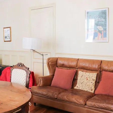 Lovely Flat Close To Eiffel Tower Parigi