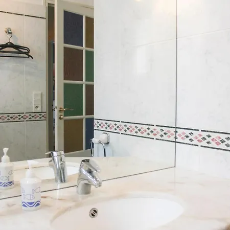 Lovely Flat Close To Eiffel Tower Appartamento *