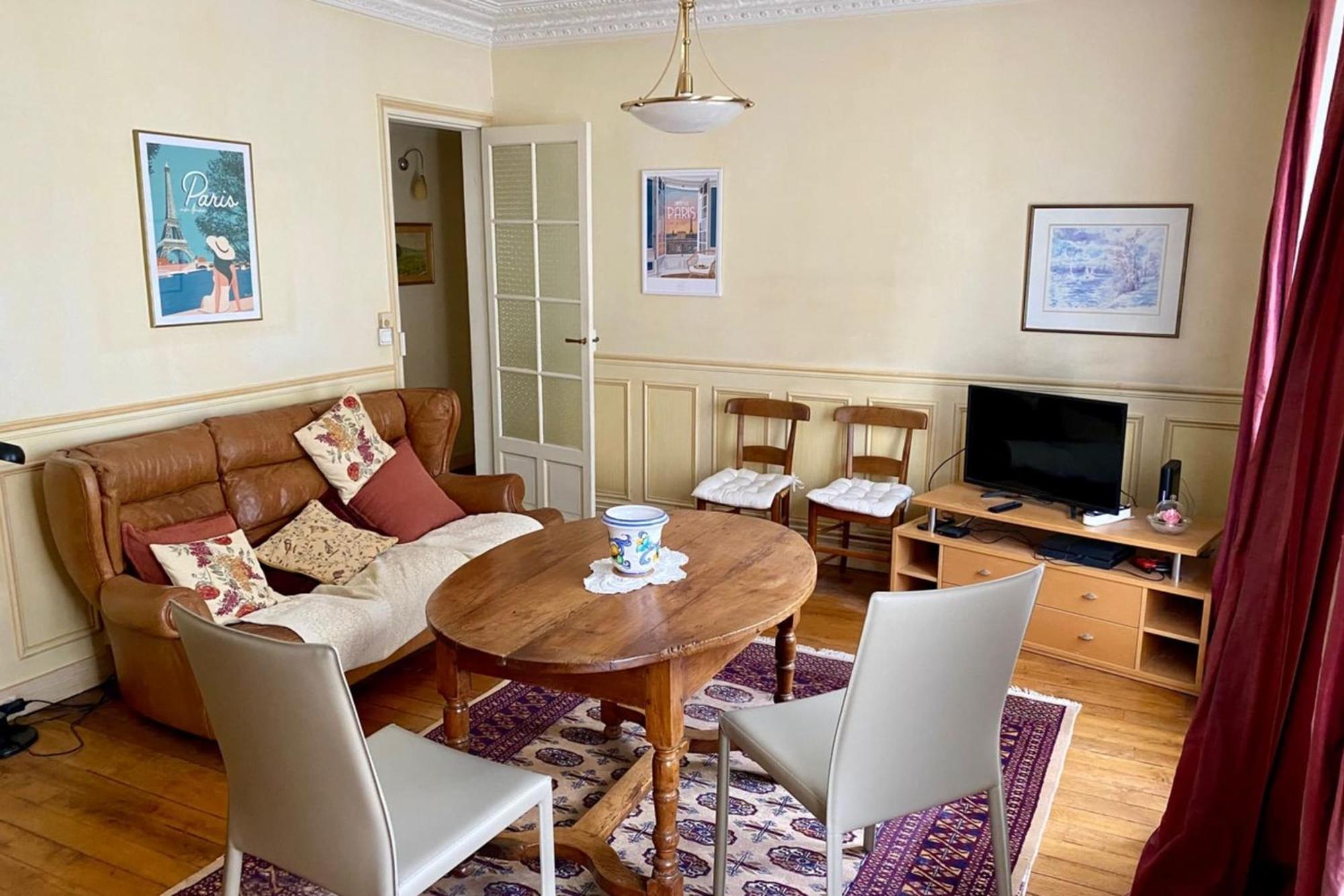 Spacious Near The Eiffel Tower Appartamento Parigi