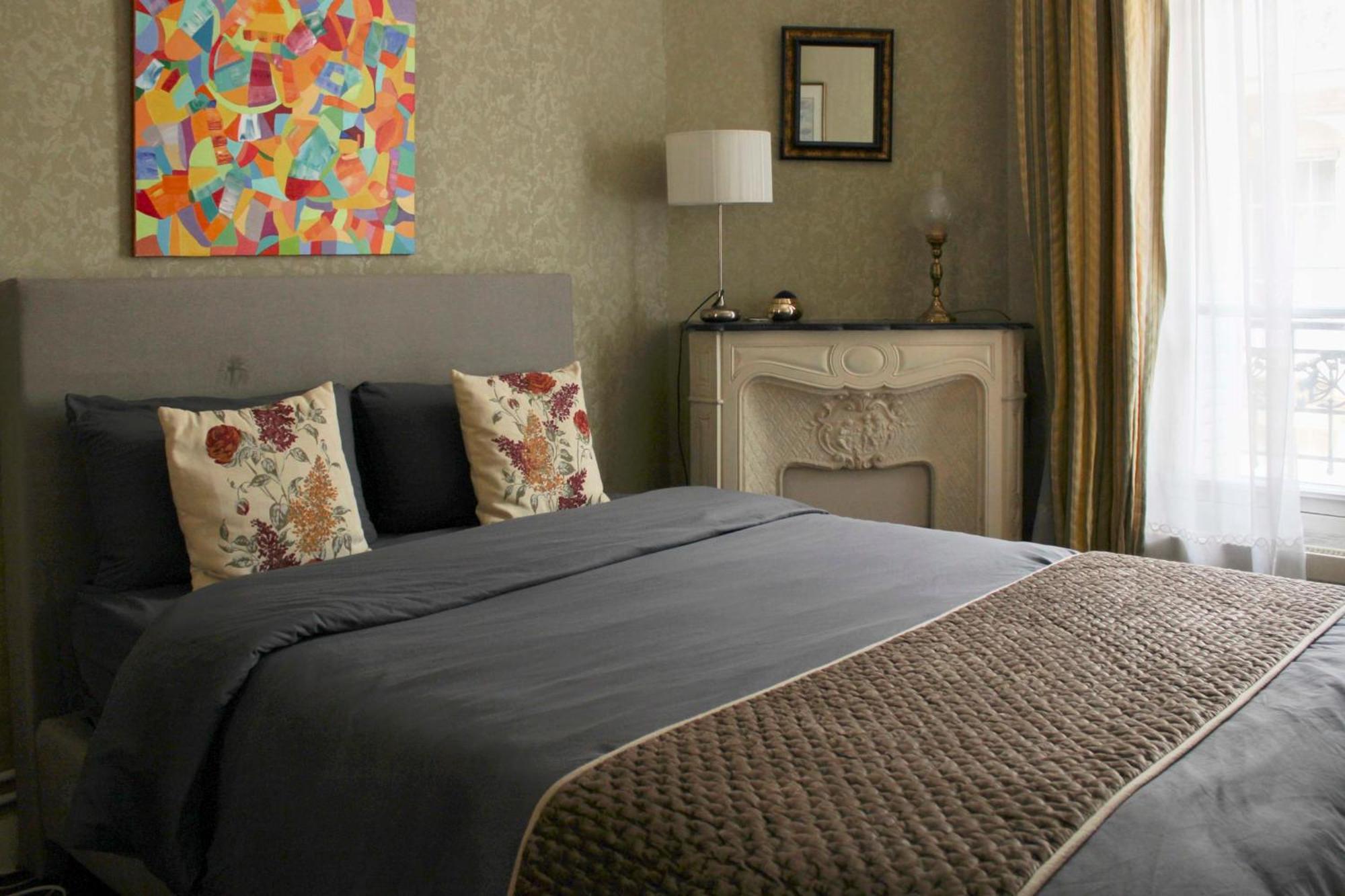 Lovely Flat Close To Eiffel Tower Apartment *