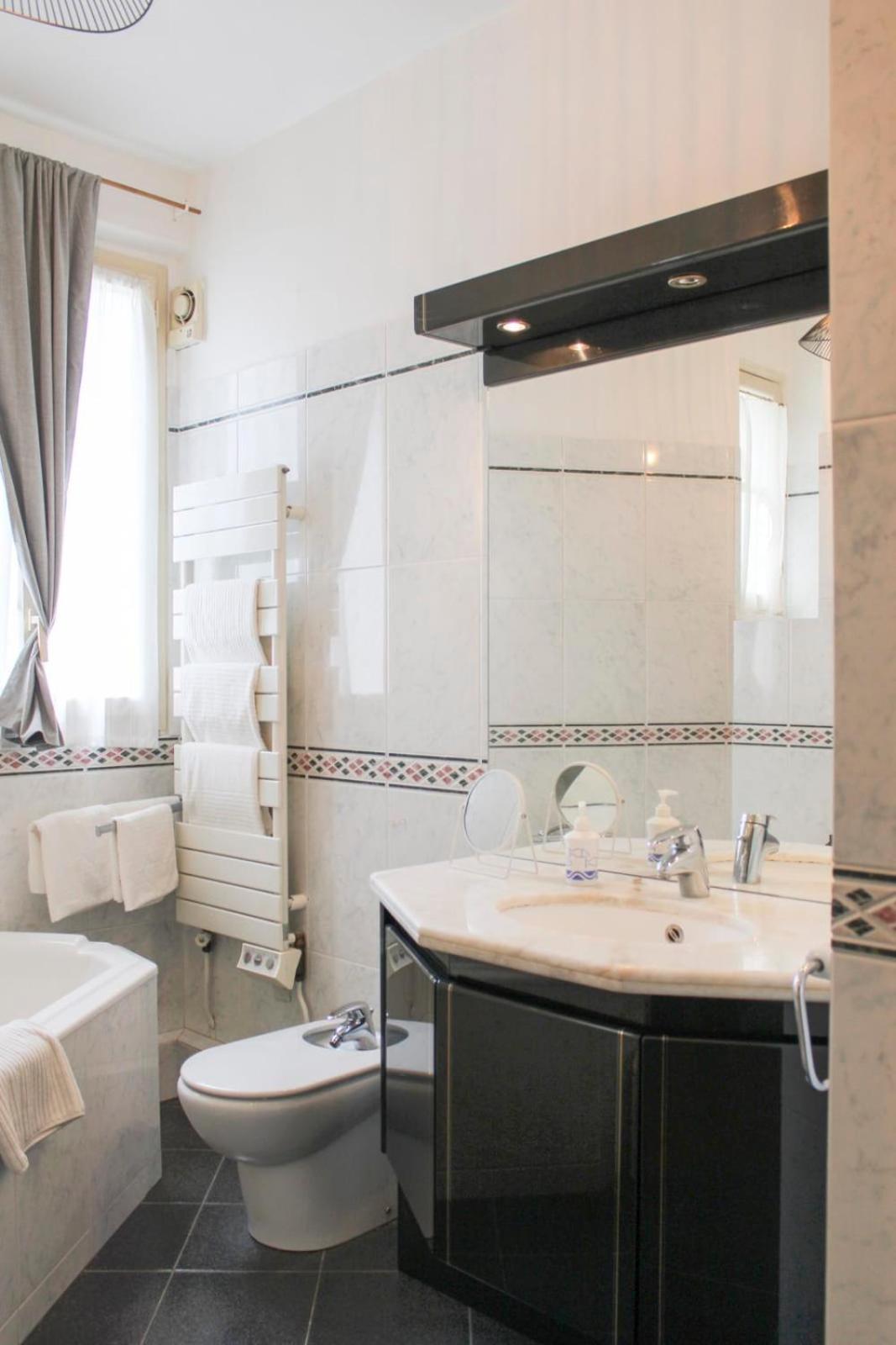 Lovely Flat Close To Eiffel Tower Apartment Paris