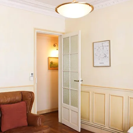 Lovely Flat Close To Eiffel Tower Apartment *